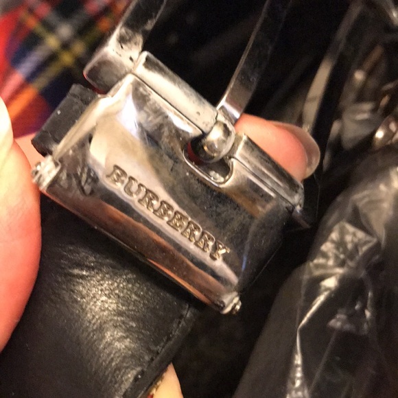 Burberry belt authentic. Skirt listed separate - Picture 6 of 6